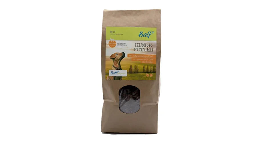 Balf Pferd mit Obst und Gemüse